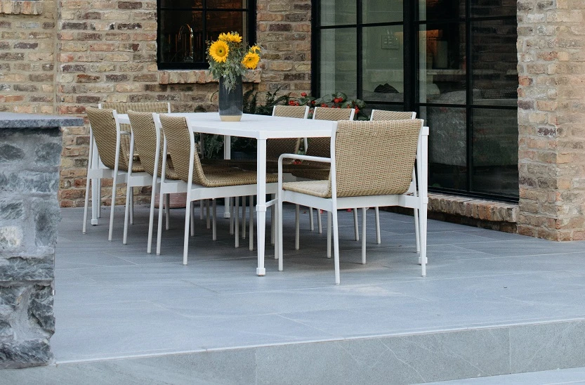 Nature-inspired aesthetic of Atlas Concorde USA Outland Porcelain tile in Gray